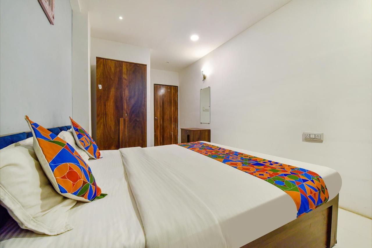 Fabhotel Code Surat Eksteriør billede